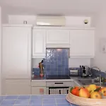 4 Pieces Climatise Avec Piscine - Fr-1-780-25 Apartman *